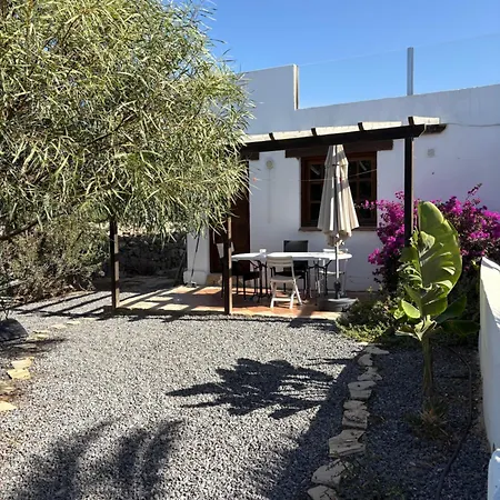 Orange House, Surf&yoga Hébergement de vacances