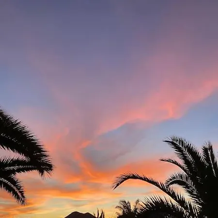 Vakantiehuis Orange House, Surf&yoga *