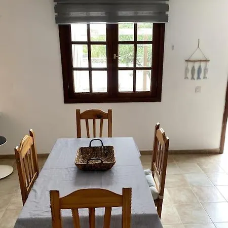 Orange House, Surf&yoga