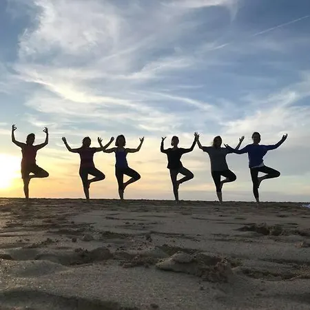 Orange House, Surf&yoga Nyaraló *
