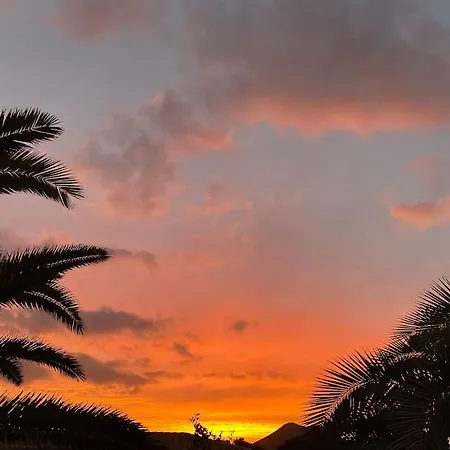 Orange House, Surf&yoga Semesterbostad