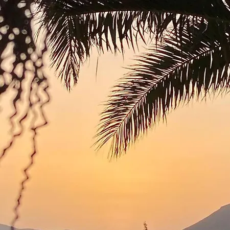 Orange House, Surf&yoga *