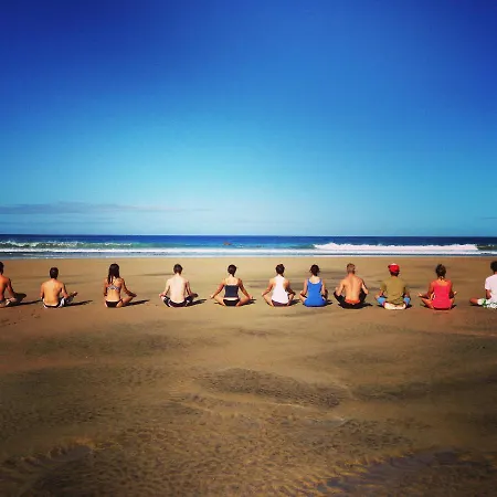 Orange House, Surf&yoga 拉哈雷斯