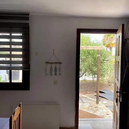 Orange House, Surf&yoga Vakantiehuis