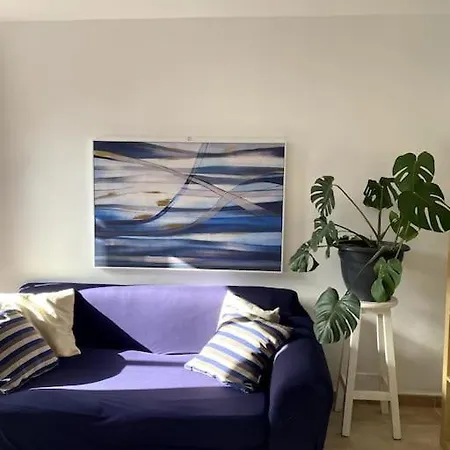 Orange House, Surf&yoga Feriehus