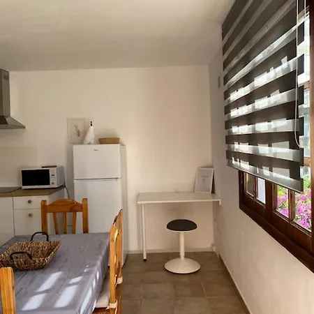 Orange House, Surf&yoga Lajares