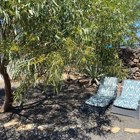 Semesterbostad Orange House, Surf&yoga