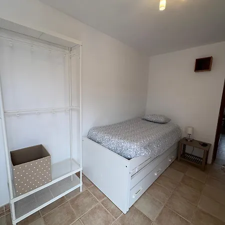 Vakantiehuis Orange House, Surf&yoga Lajares