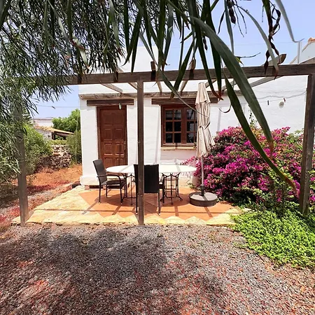 Orange House, Surf&yoga Holiday home