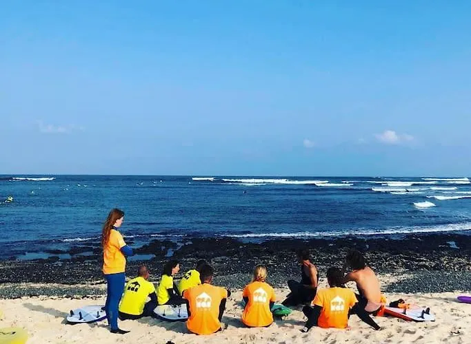 Orange House, Surf&yoga Nyaraló