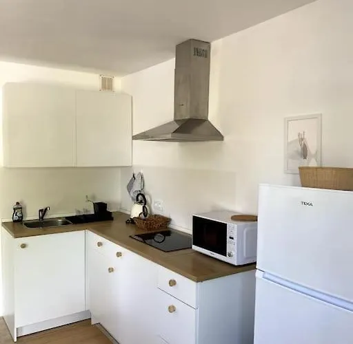 Semesterbostad Orange House, Surf&yoga