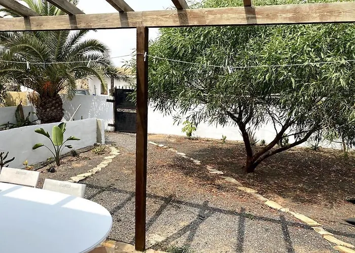 Orange House, Surf&yoga Semesterbostad Lajares