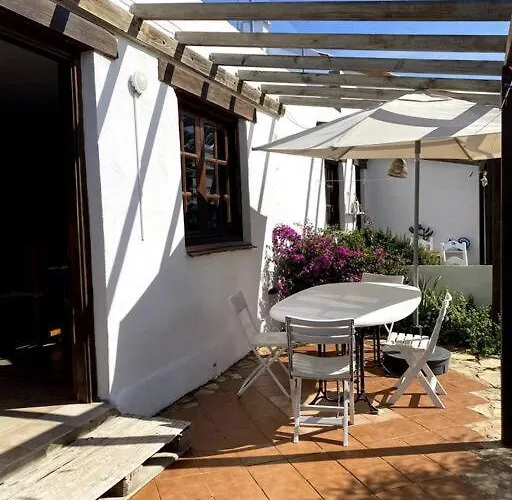 Semesterbostad Orange House, Surf&yoga *