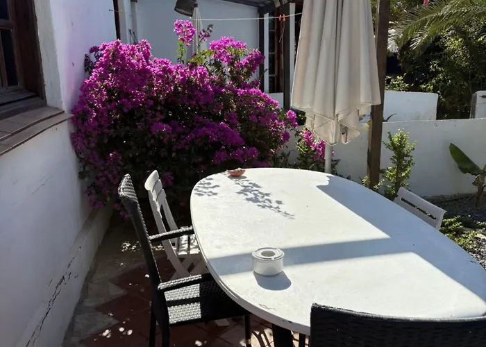 Orange House, Surf&yoga Semesterbostad