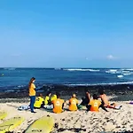 Orange House, Surf&yoga Ferienhaus