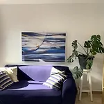 Orange House, Surf&yoga Ferienhaus