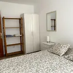 Orange House, Surf&yoga * Lajares