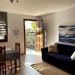 Orange House, Surf&yoga