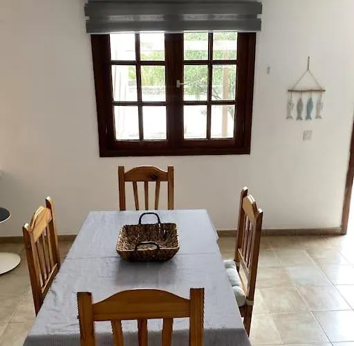 Orange House, Surf&yoga