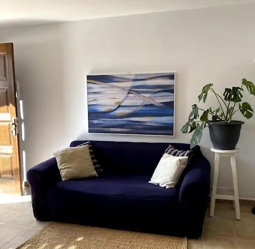 Orange House, Surf&yoga Feriehus Lajares