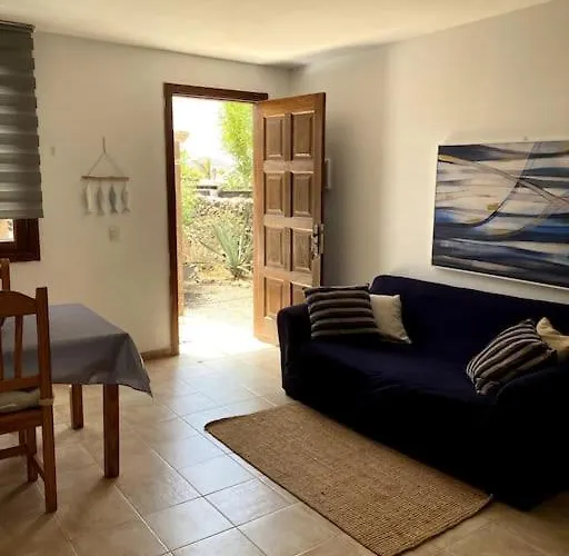 Orange House, Surf&yoga Feriehus Lajares