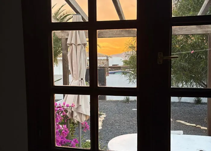 Feriehus Orange House, Surf&yoga Lajares